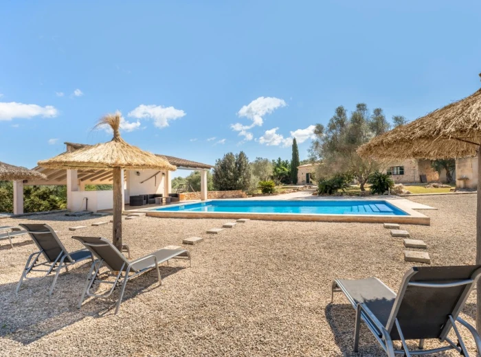 Idyllically situated finca with rental licence-15