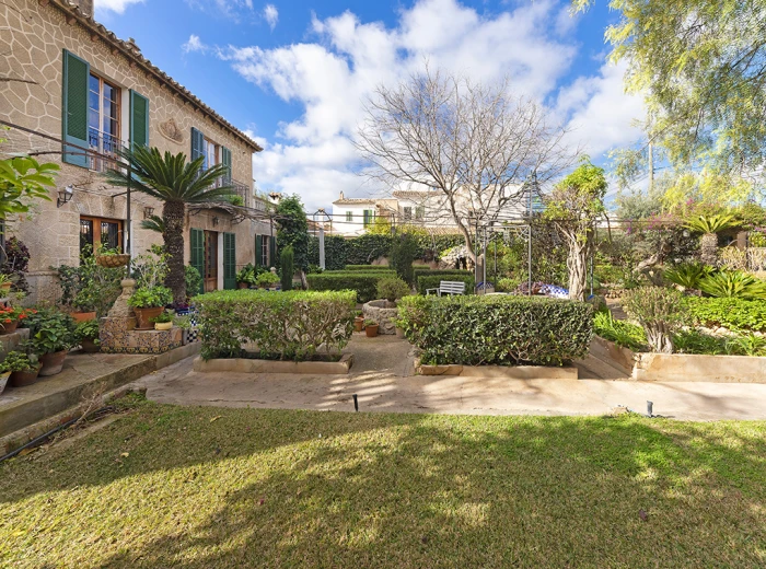 Art nouveau style villa with large garden in Palma-16