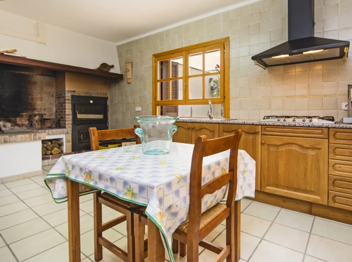 Magnificent town house with guest house in Mancor del Valle-10