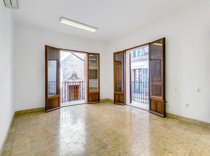 Zum Renovieren: Wohnung in emblematischer Lage mit Lift - Palma de Mallorca, Altstadt-3