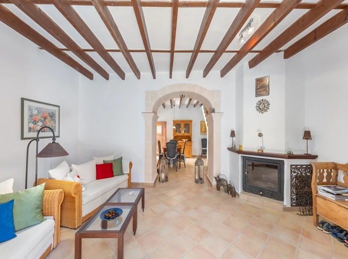 Authentic townhouse within walking distance of the market square-1