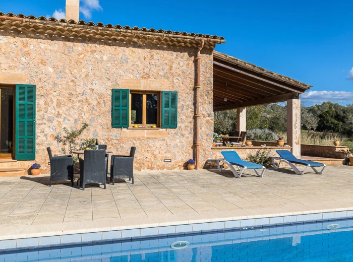Cosy natural stone finca with rental licence near San Lorenzo-10