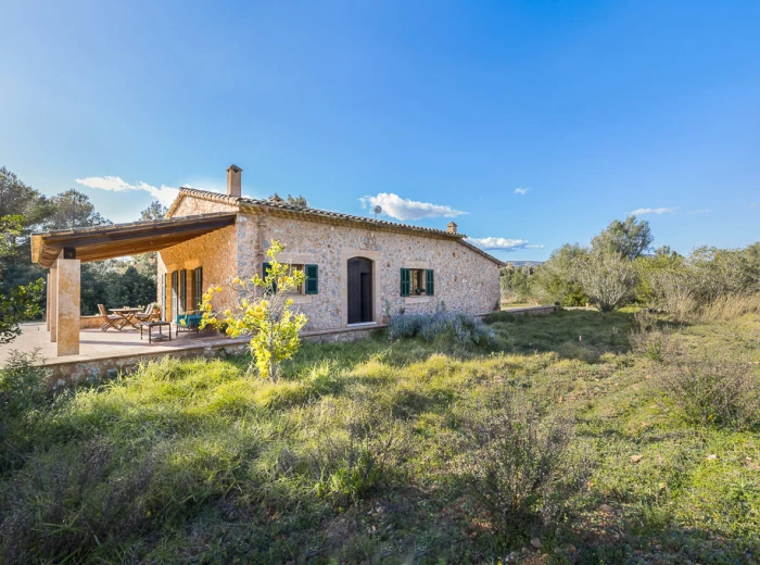 Cosy natural stone finca with rental licence near San Lorenzo-5