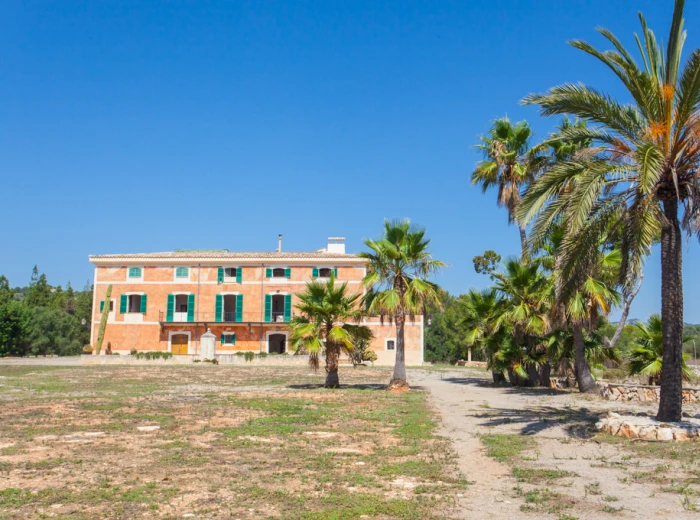 Stately residence with sea views, near the golfclub - Majorca-2