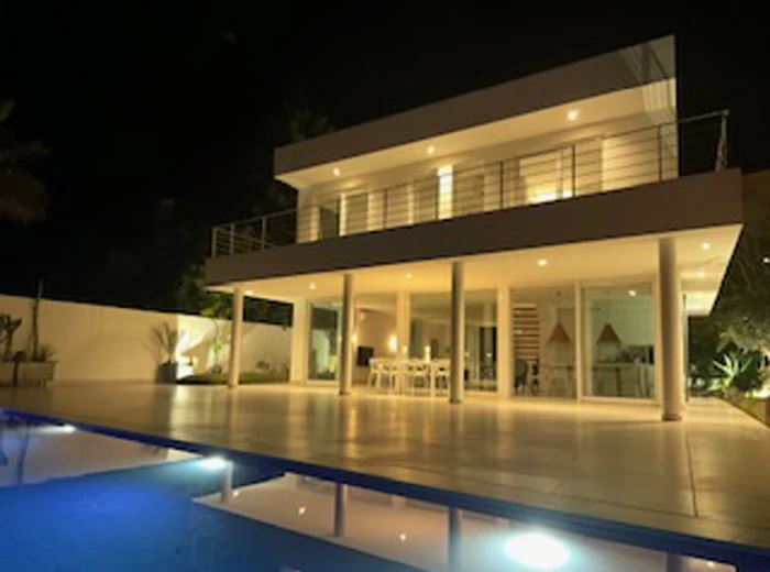 Moderne Neubau Villa in erster Meereslinie in Cala Pi-19