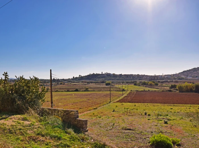 Precioso terreno con fabulosas vistas en Santa Eugenia-3