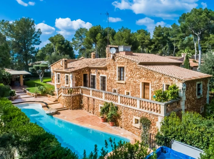 Mallorcan style villa near the beach in Costa de los Pinos-13