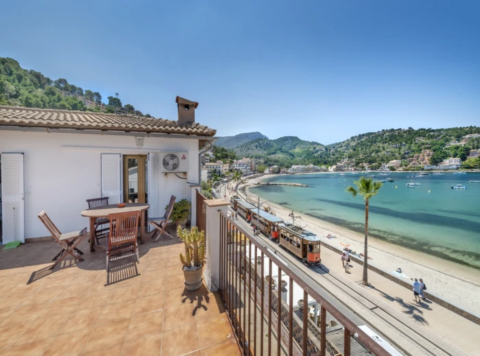 Investment property in the first sea line of Port de Sóller-14