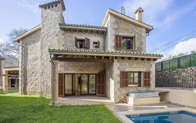 Charming family house with large garden and pool in Puigpunyent