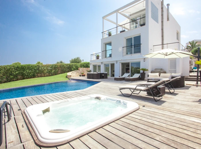 Elegant villa with pool with sea view at the harbor-1