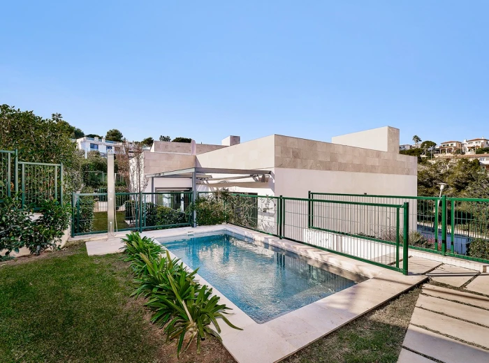 Modern villa with garden in walking distance to the beach-10