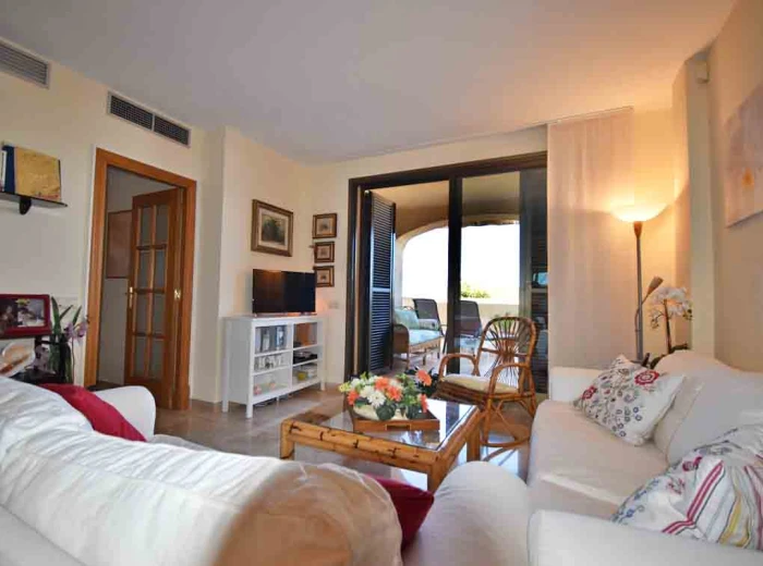 Gepflegtes Terrassen-Apartment in Wohnanlage in Puig de Ros-10