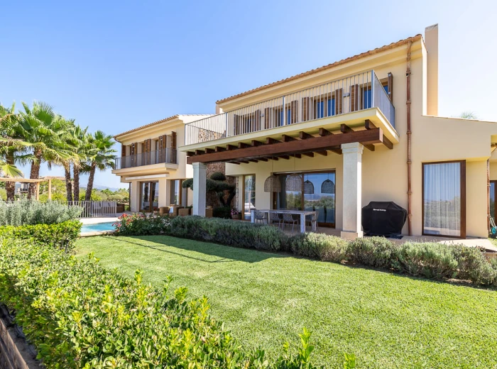 Luxury villa with panoramic views of the bay of Palma-27