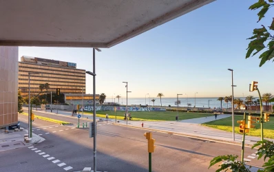 grosse Bürofläche mit atemberaubendem Blick auf Palmas Promenade