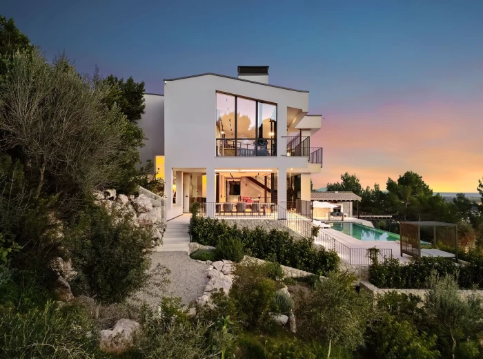 Spektakuläre “Bauhaus Loft Design” Villa mit Blick auf die Bucht von Palma-50