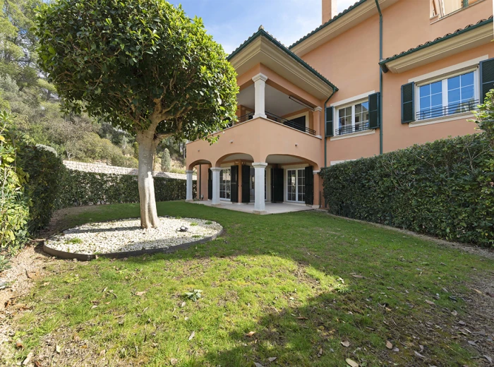 Garden apartment in exclusive residential complex in Son Vida-1