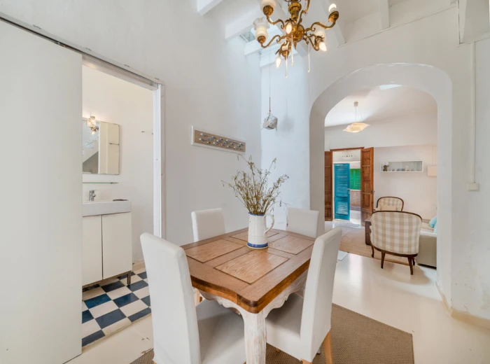 Small townhouse in Es Llombards-2