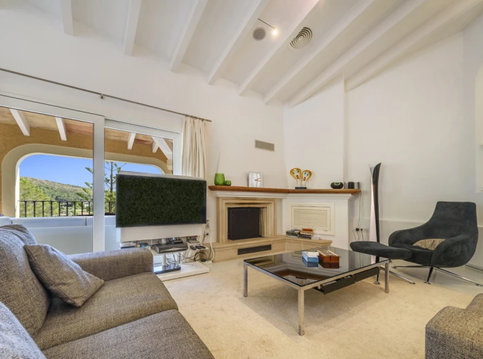 Luxurious and spacious family home for sale, Puerto Pollensa-4