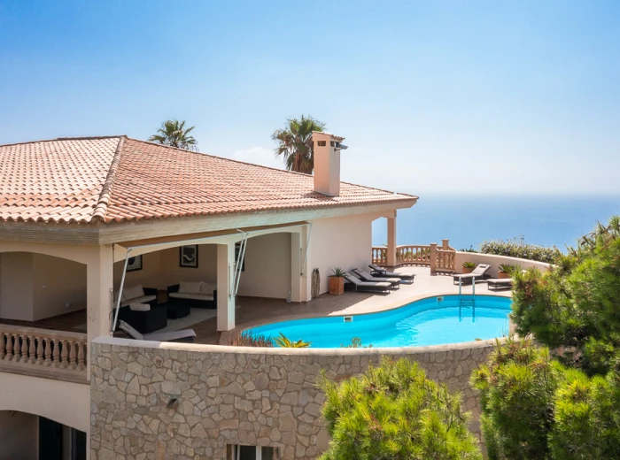 Lujosa villa con fantásticas vistas al mar en Costa de Canyamel-1