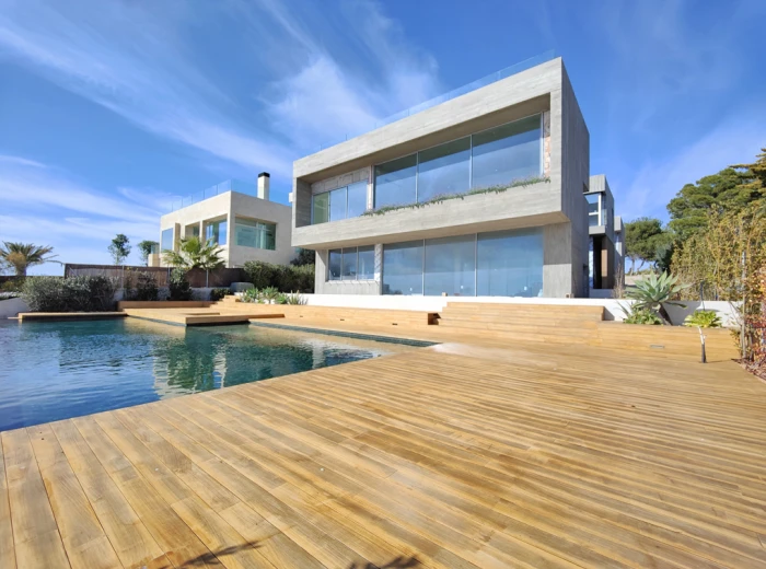 Moderne Villa in erster Meereslinie in Cala Pi-5