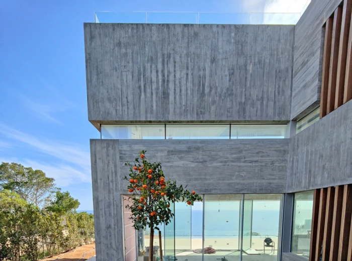Modern villa frontline to the sea in Cala Pi-4