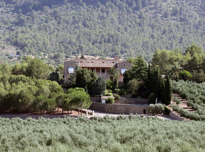 Exquisites Herrenhaus inmitten des Tramuntana-Tals in Puigpunyent, Mallorca-22