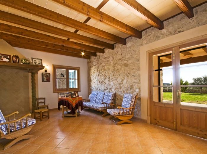 Traditional stone-country house in romantic surroundings in Lloret de Vista Alegre-3
