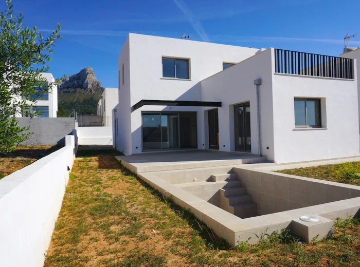 Neubau-Villa mit Meerblick und Pool in Colònia St. Pere-1