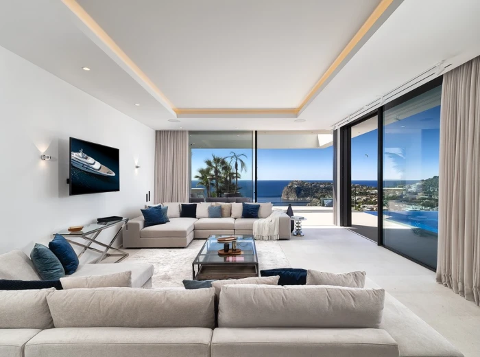 Impressive luxury villa "Marimont"-4