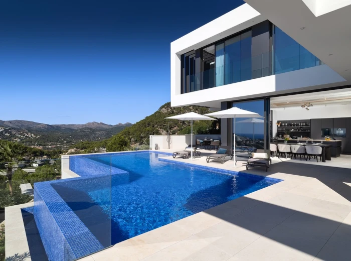 Impressive luxury villa "Marimont"-12