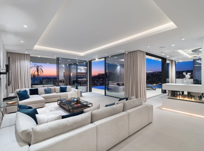 Impressive luxury villa "Marimont"-18