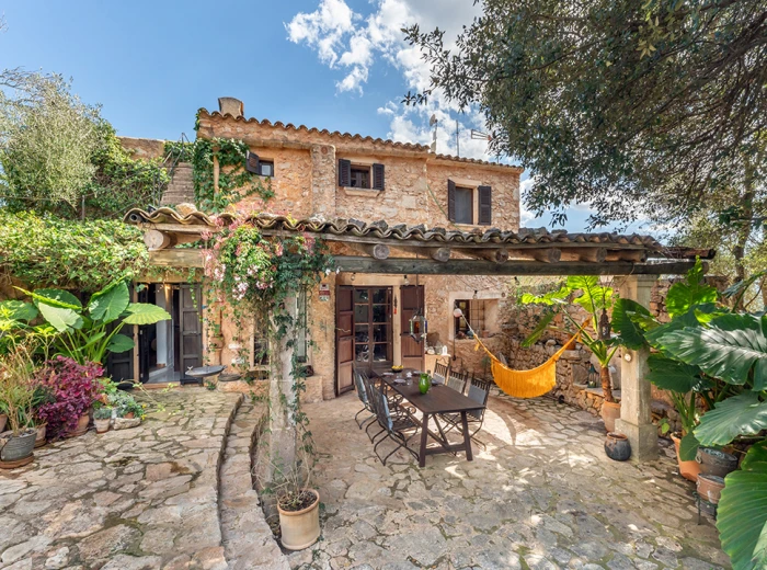Charming finca with pool in an idyllic location-1
