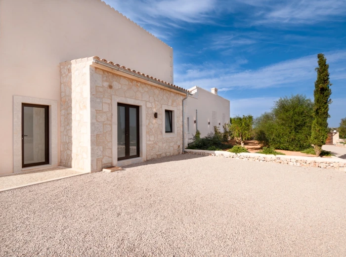 Modern new build villa with views of Ses Salines-27