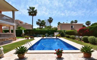 Beautiful Mediterranean villa in Maioris