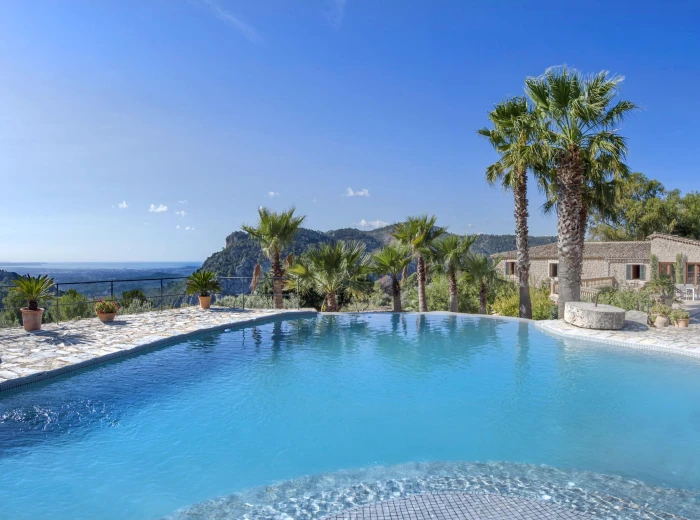Holiday Rental:Exclusive luxury estate in Valldemossa-1
