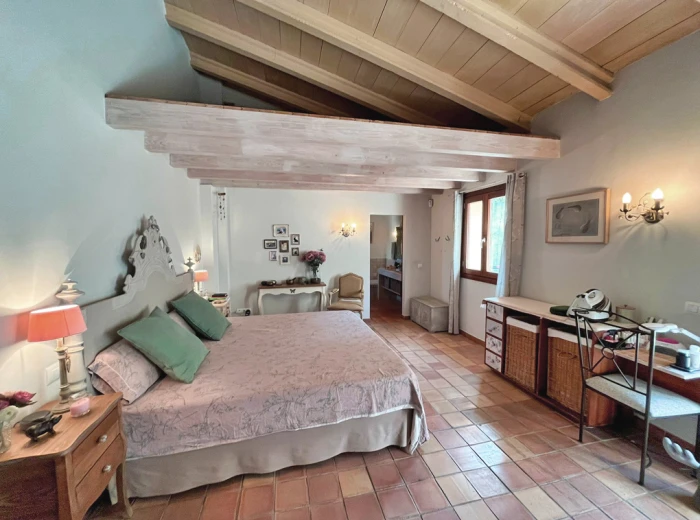 Country house with beautiful views in Mancor del Valle-10