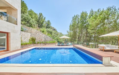 A modern villa in an exclusive position with views over the Canyamel Valley