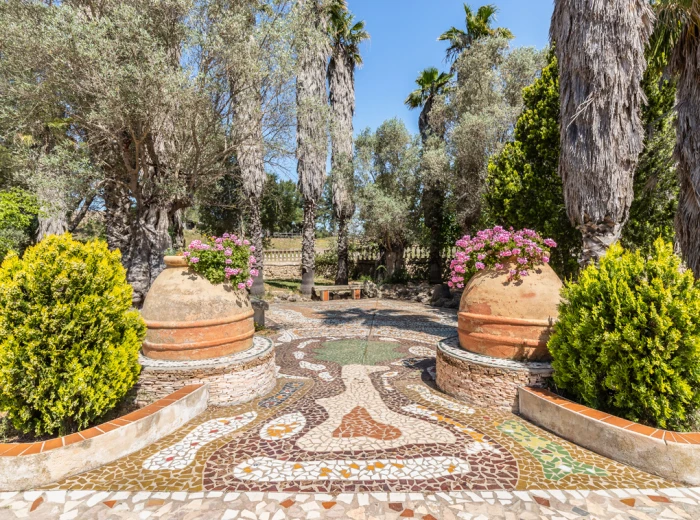 Finca with views over Palma and the Tramuntana Mountains-24