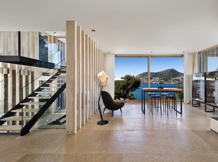 Exclusive designer home with sea views in a spectacular location-3