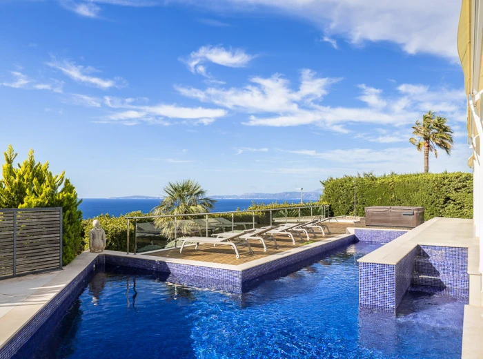 Modern villa top located and superb Bay views in Bahia Azul-16