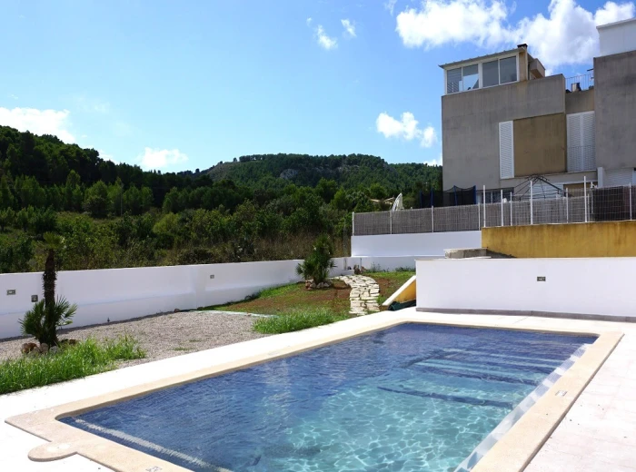 Terraced duplex house in a complex with pool in Capdepera-4