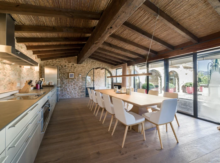 Exclusive property for the highest expectations in Alaró-4