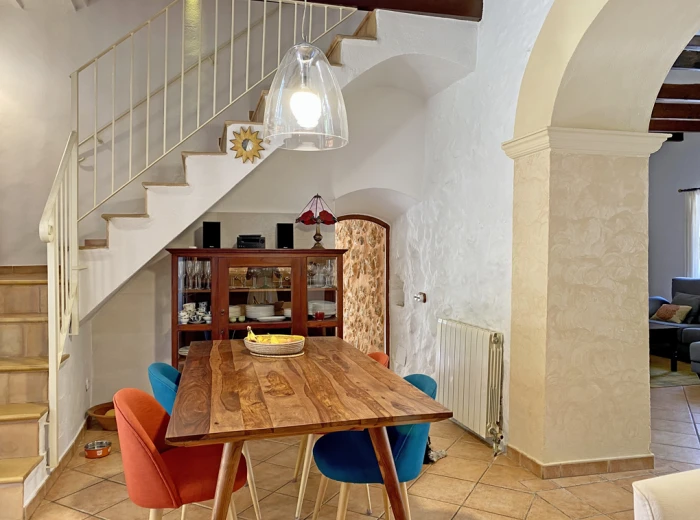 Characterful townhouse in Ruberts-7