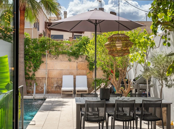 Renoviertes Haus mit Garten, Pool, Dachterrasse & Parkplatz in Palma-14