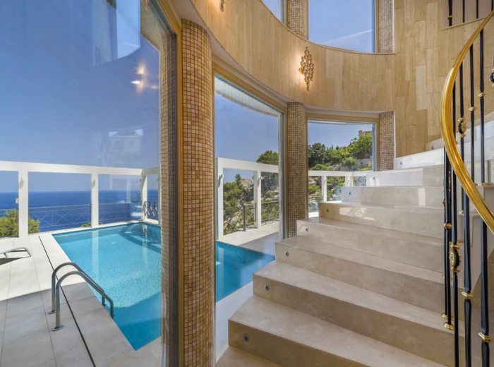 Impressive villa with stunning sea views-9