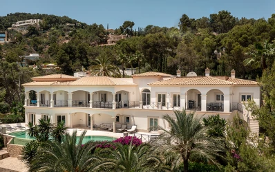 Villa mit Meerblick in den Son Vida Hills