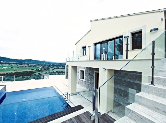Delightful modern villa with rental licence near the golf course in Cap Vermell-1