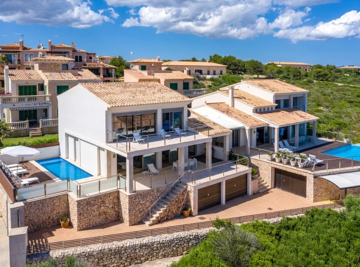 Moderne Villa mit Meerblick und Vermietlizenz in Cala Magrana-1