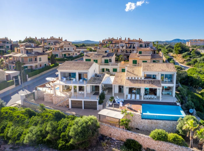 Modern villa with sea view and rental licence in Cala Magrana-14