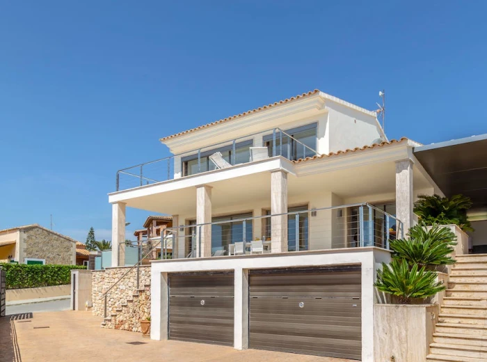 Modern villa with sea view and rental licence in Cala Magrana-13